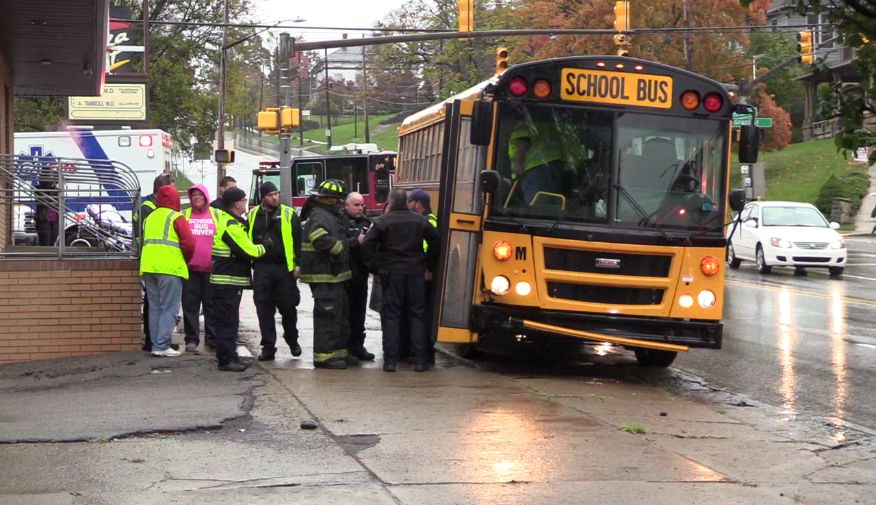 School bus accident sends at least four to hospital in New Castle