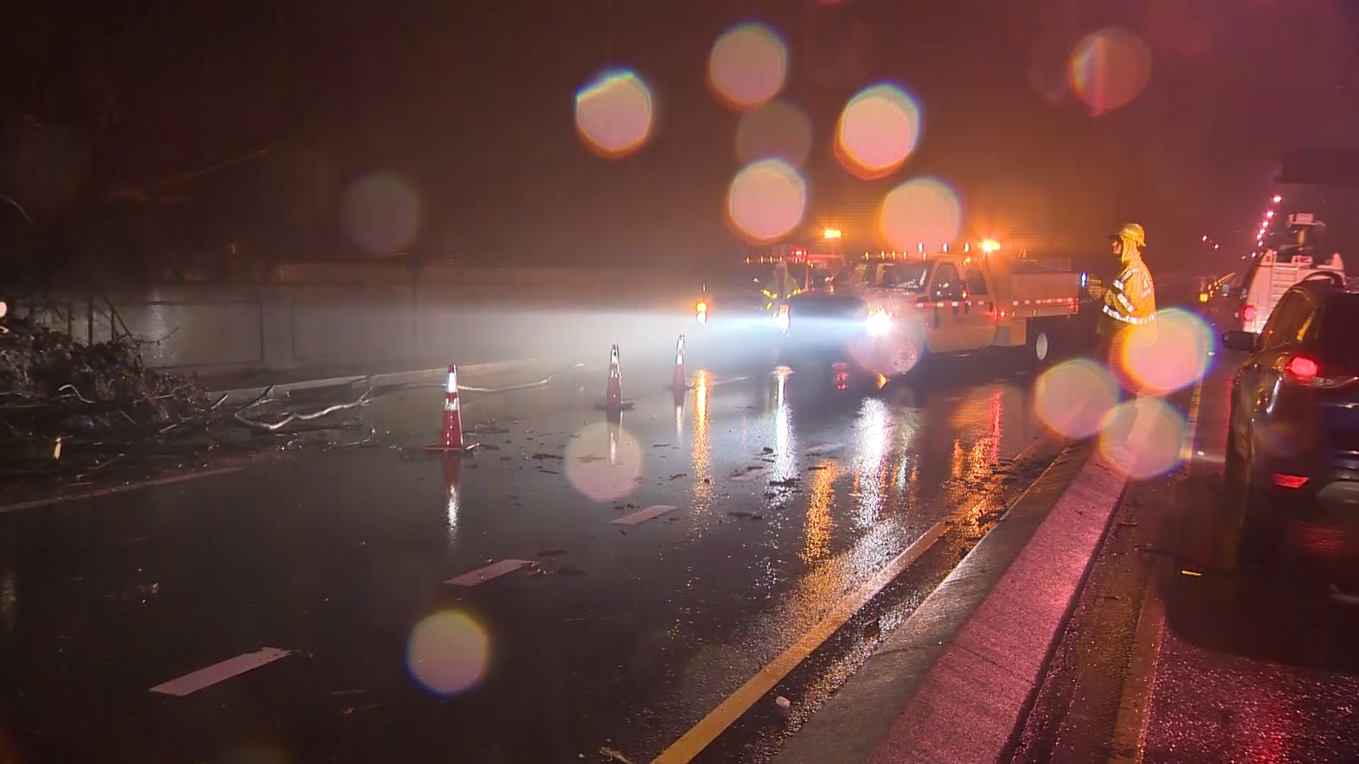 Route 65 Northbound shut down after landslide