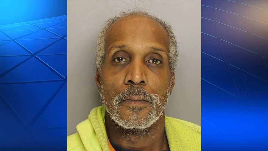 Sheriff's deputy arrests wanted sex offender after identifying him on way to work