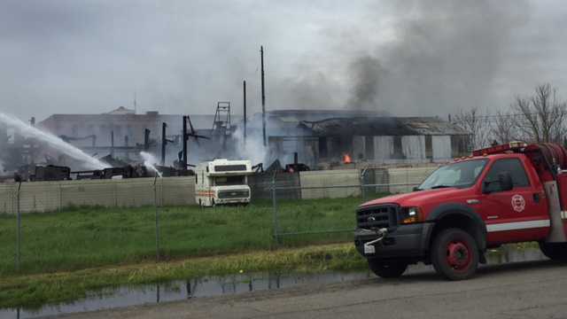 Up to 4 businesses destroyed in Stockton warehouse fire