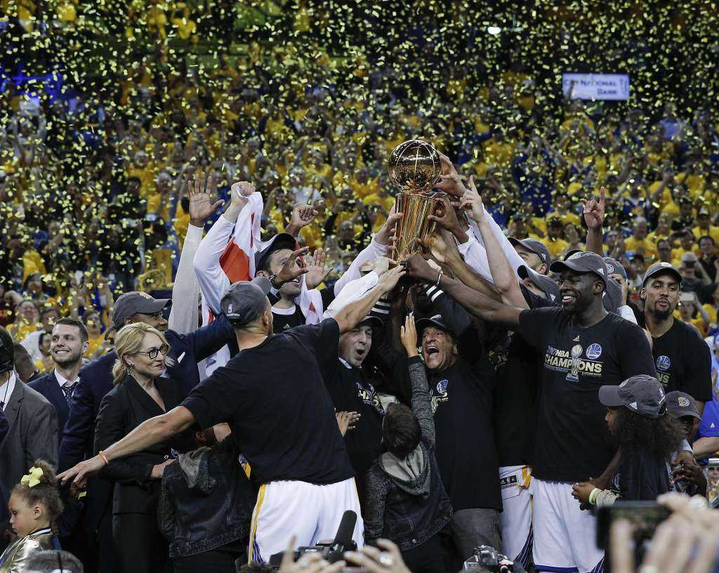 The Warriors are your new NBA champs, and the Internet had jokes