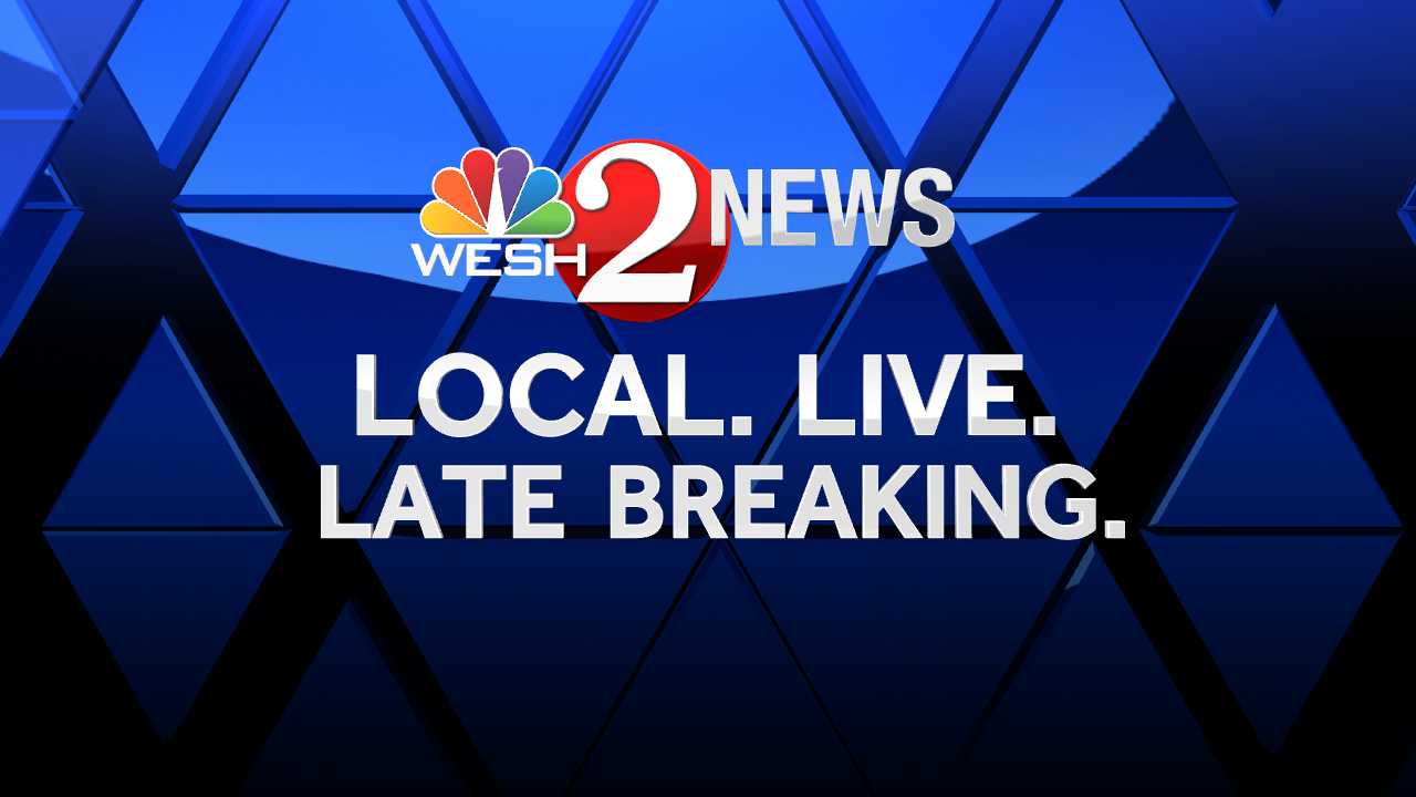 Man with gun prompts lockdown at Orlando airport Man with gun prompts lockdown at Orlando airport