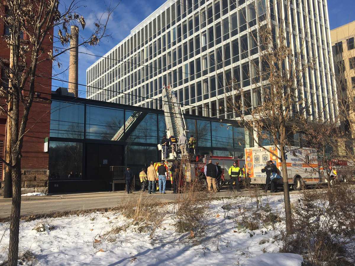 Window washer falls from scaffolding onto roof in Troy Hill