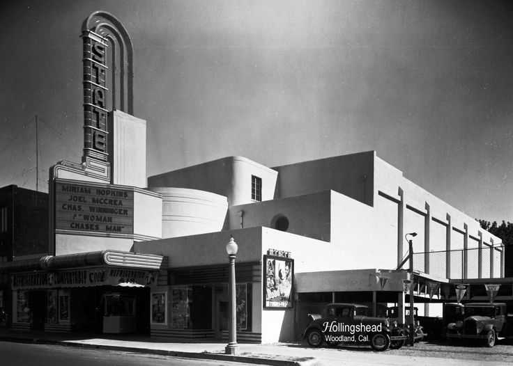 How Woodland saved abandoned theater, restored Art Deco glory