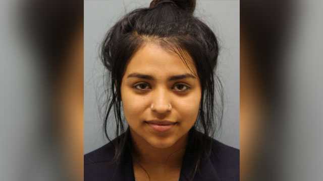 19-year-old charged with killing boyfriend on New Year's Eve