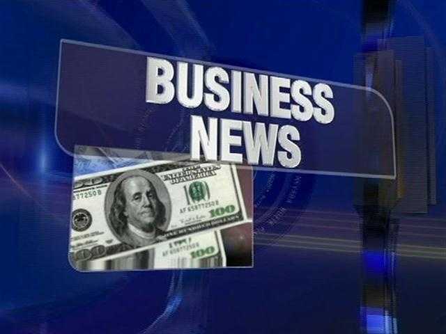 Business News: Walmart tests store workers delivering online orders