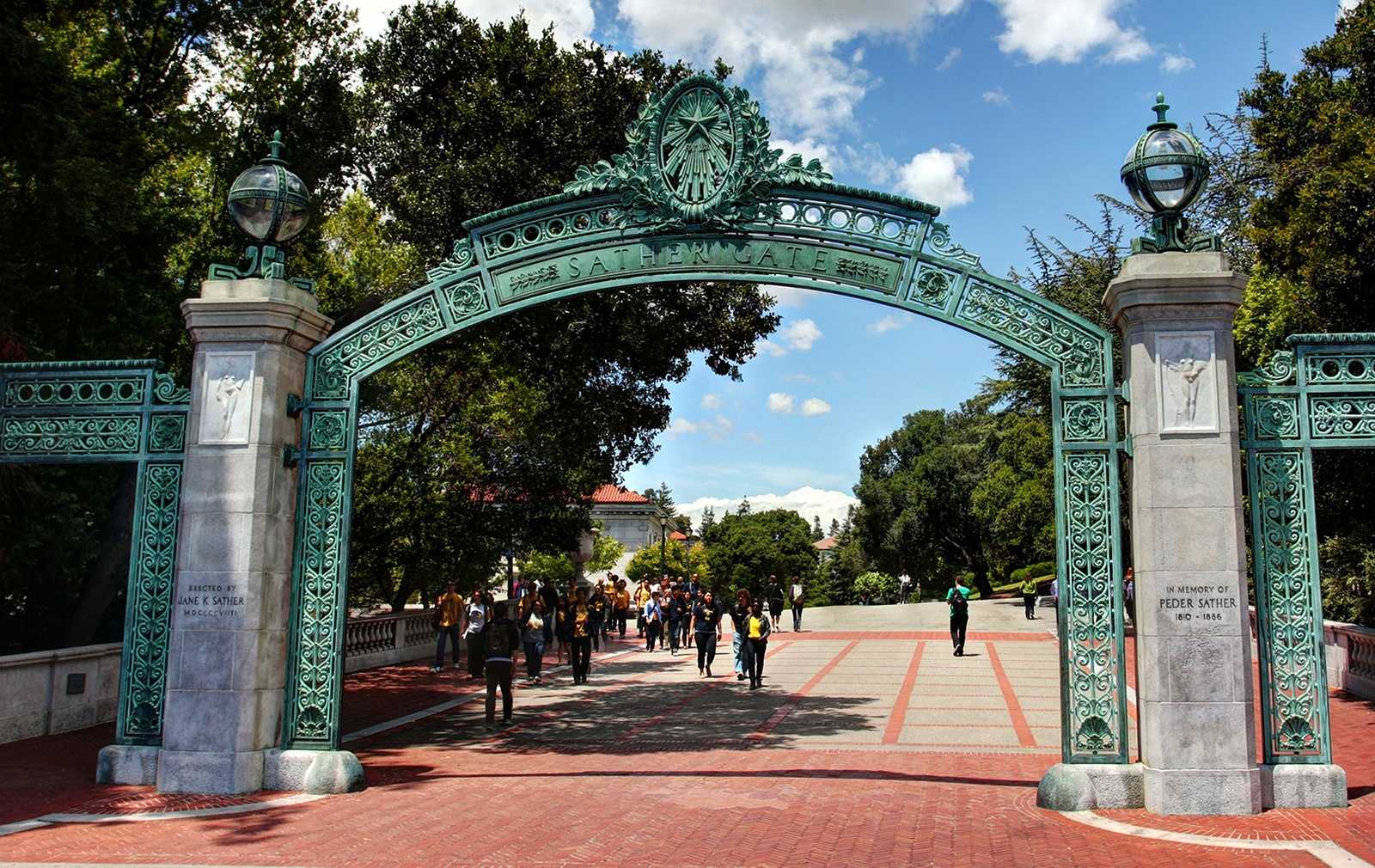 Record number of students applied to UC schools