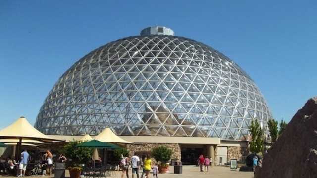 omaha-zoo-named-finalist-for-best-zoo-by-usa-today