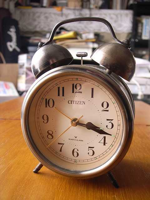 College students' sleep schedules affect their grades, says study