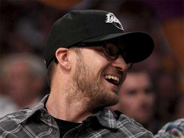 Justin Timberlake serves up new album with weird bug cuisine Justin Timberlake serves up new album with weird bug cuisine