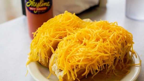 Top Categories For the fourth straight year, Skyline Chili is offering a free cheese coney to all customers with the purchase of any menu item in celebration of the Cincinnati Reds’ Opening Day, the restaurant.