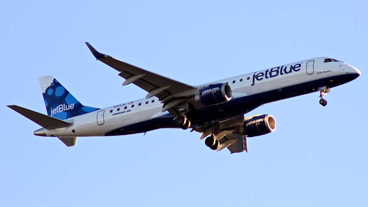 JetBlue plane hits birds after take off in Boston