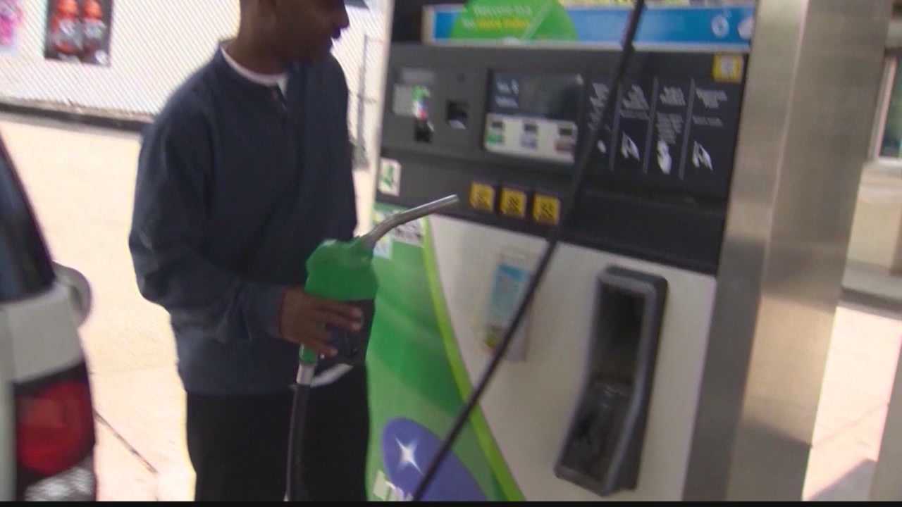 Federal fuel waiver extended to Pittsburgh area, as gas prices spike after Harvey
