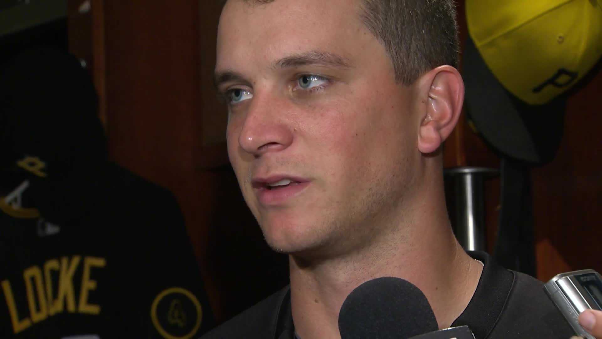 Pirates send lefty reliever Tony Watson to Dodgers