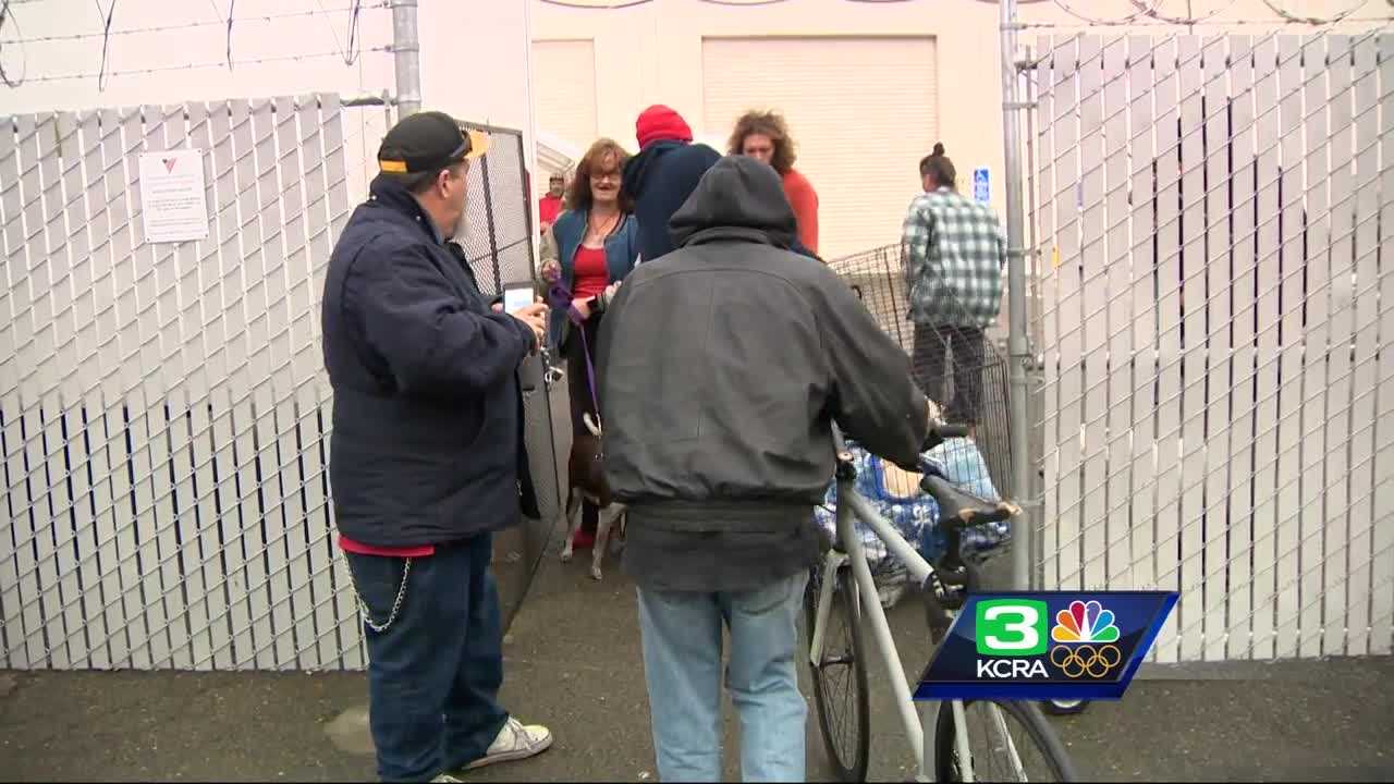 Sacramento homeless triage shelter hits capacity