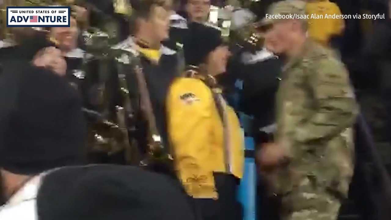 Soldier surprises girlfriend with return home and proposal