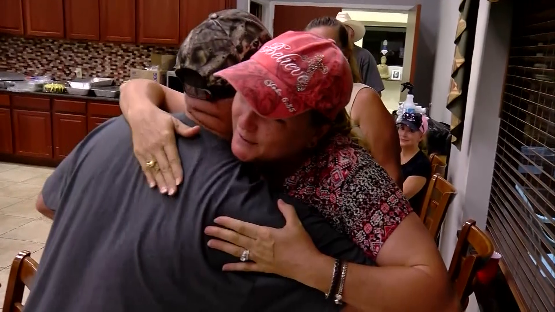 Woman cooks alligator dinner for power linemen who restored her electricity after Irma