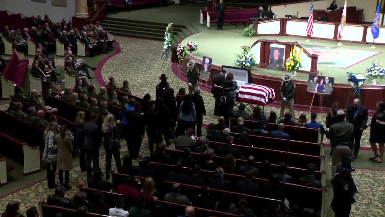 Family say their final goodbye to fallen CHP officer