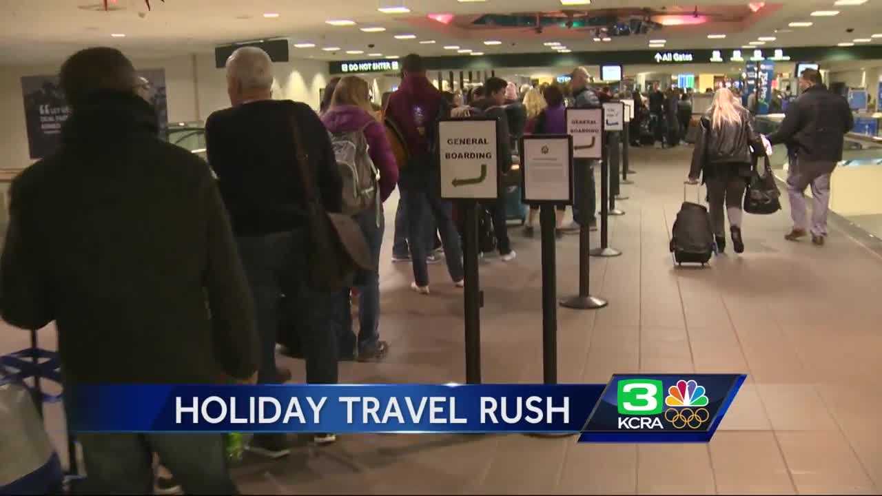 Holiday travelers pack Sacramento Int’l Airport