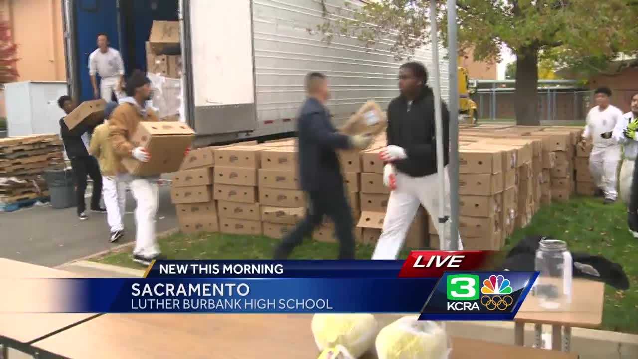 2500 turkeys given away at Sacramento Health Fair