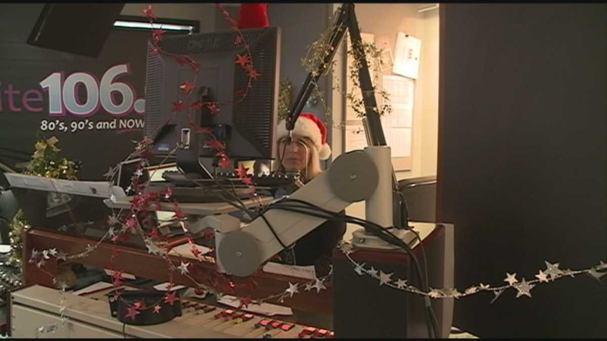 Radio station in holiday spirit early with nonstop Christmas music