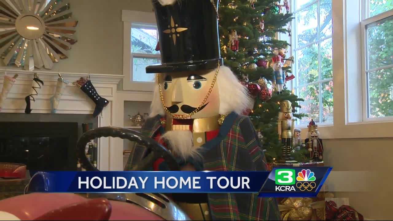 They’re On! Holiday lights brighten East Sacramento homes