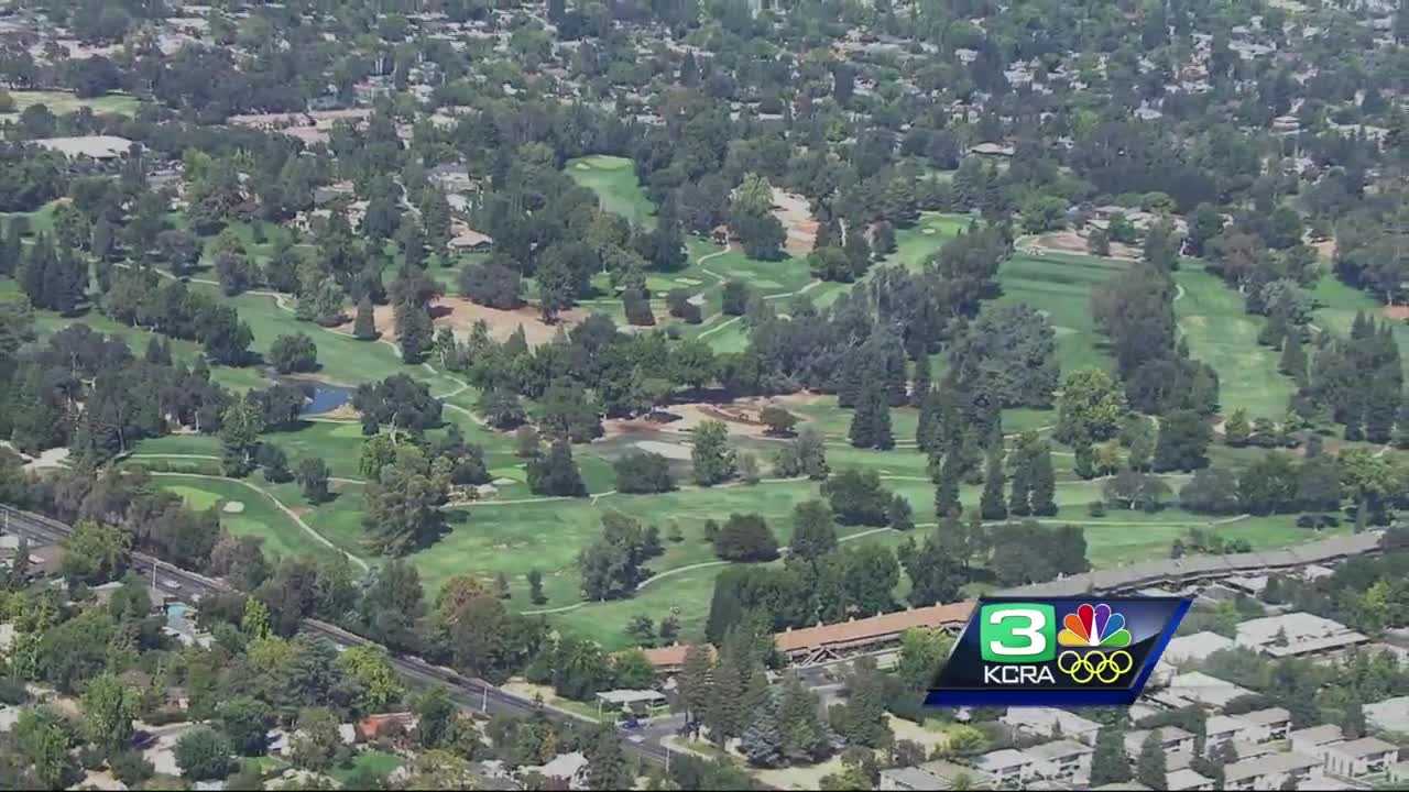 Robert Trent Jones II adds final touches to local course