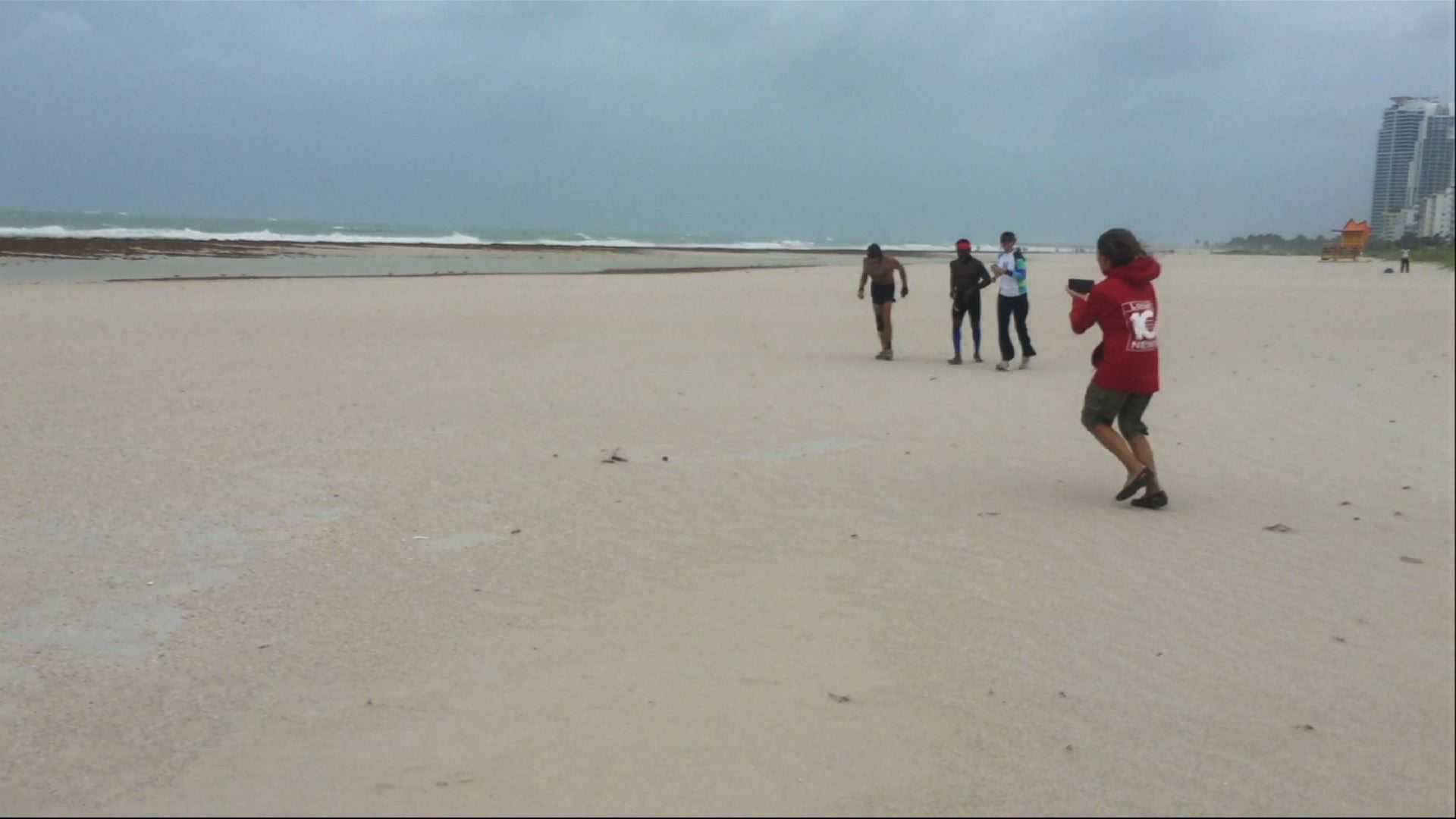 Threat of Hurricane Irma doesn't stop man from daily run
