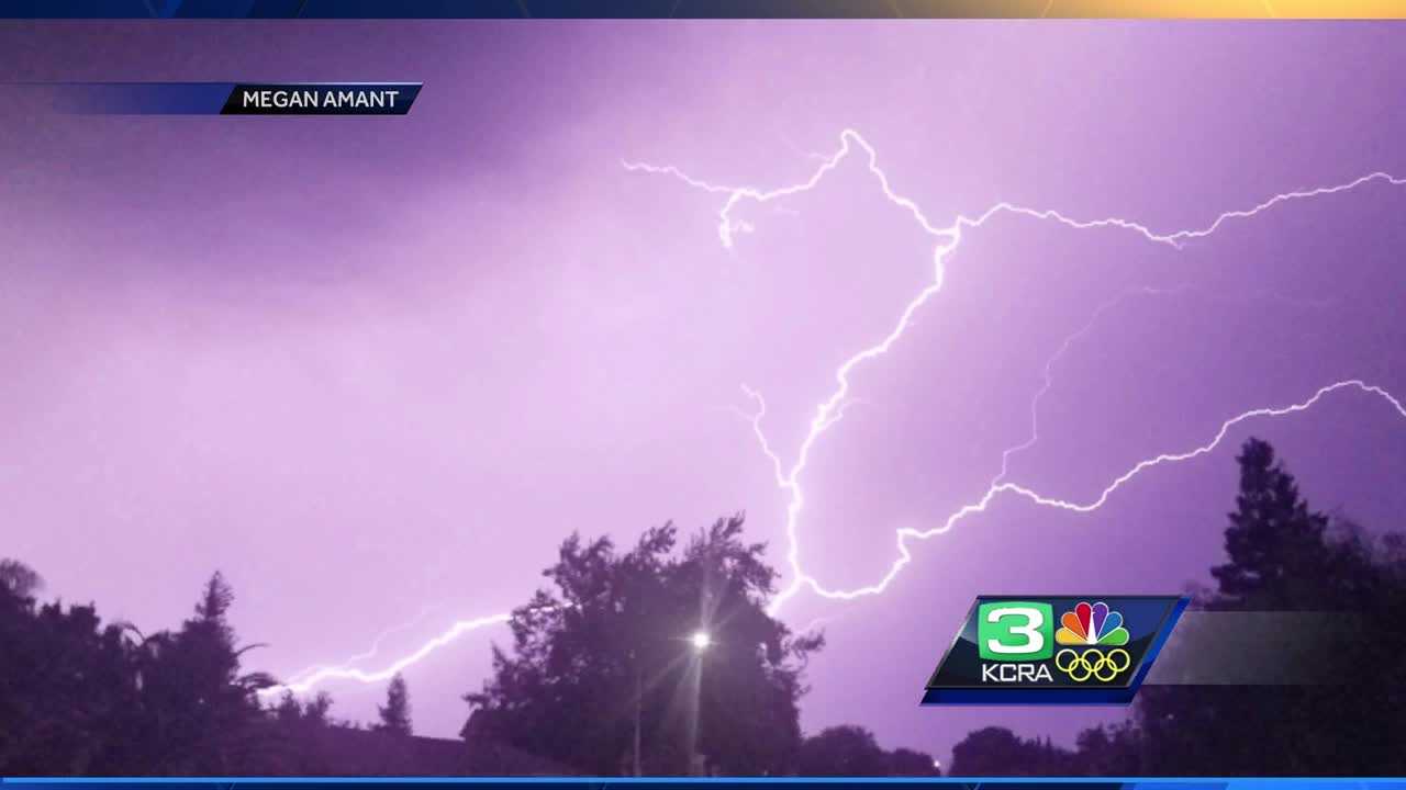 Lightning strikes Bay Area, Sierra Monday