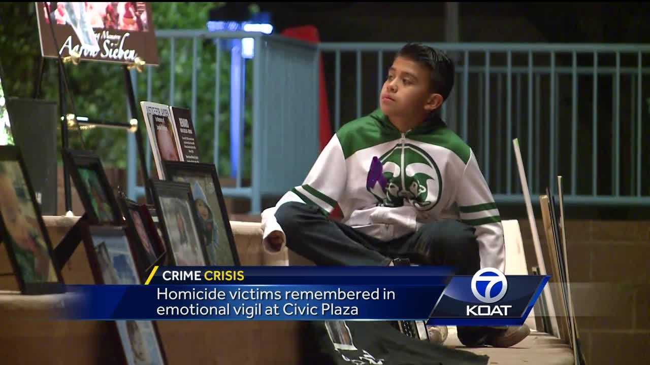 Homicide victims remembered in downtown vigil