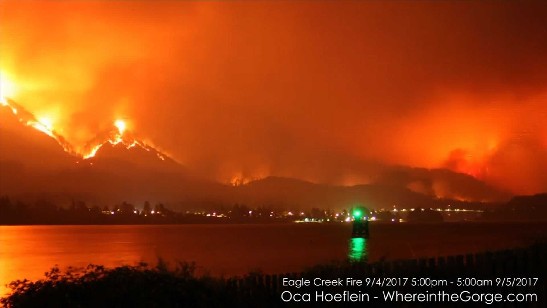 Dramatic timelapse video shows spread of wildfire
