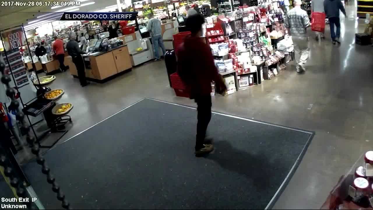 Deputies search for 'peeping Tom' in El Dorado County