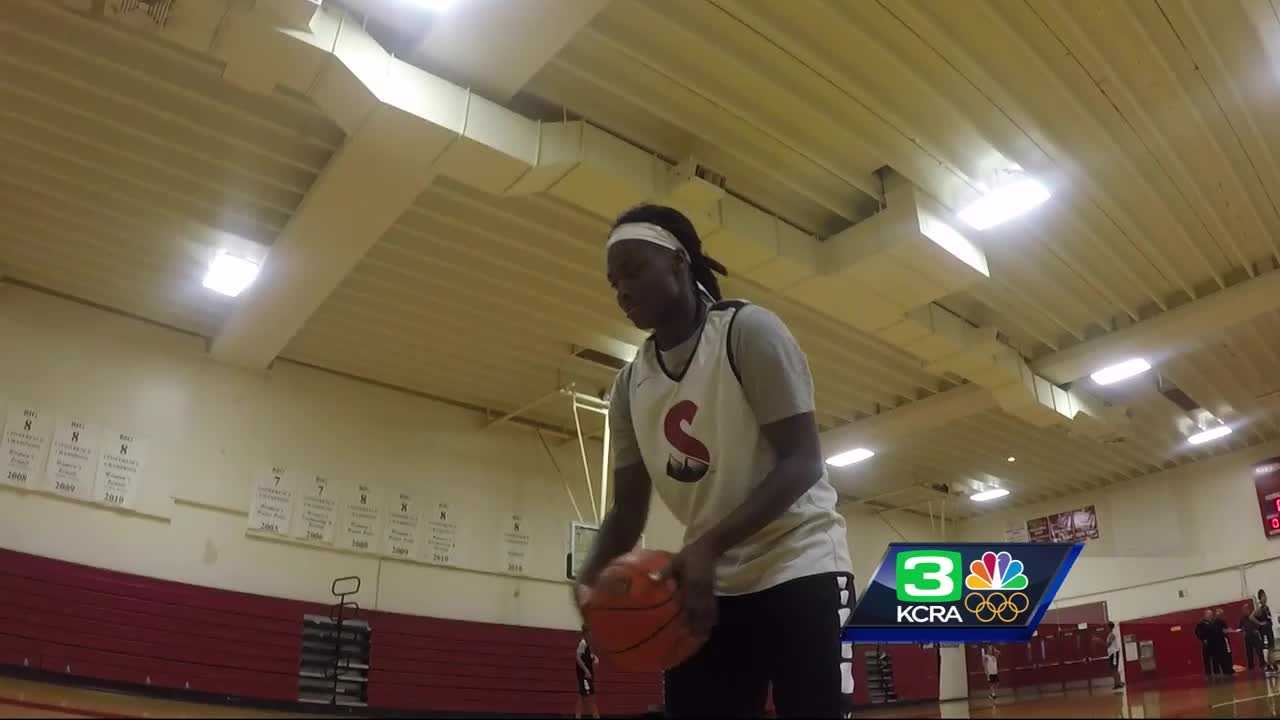Sierra College basketball star leaves it all on the court