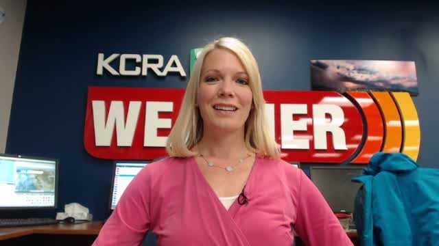 Mild Today. More clouds on the way. When to expect rain.