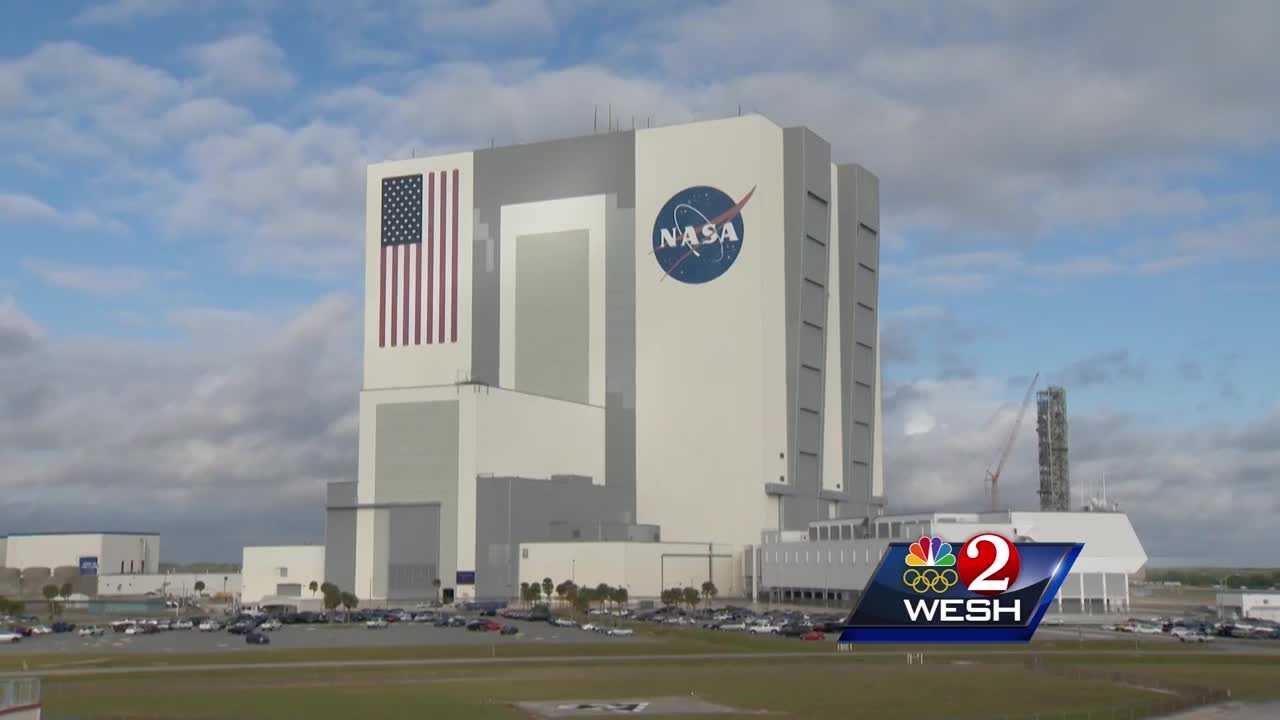 Safety panel warns of delays in NASA building new spaceships