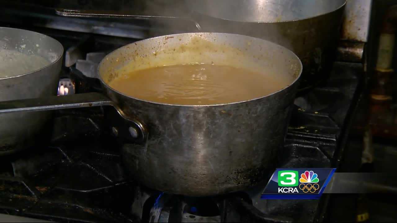 Thanksgiving Feast: Turkey Gravy