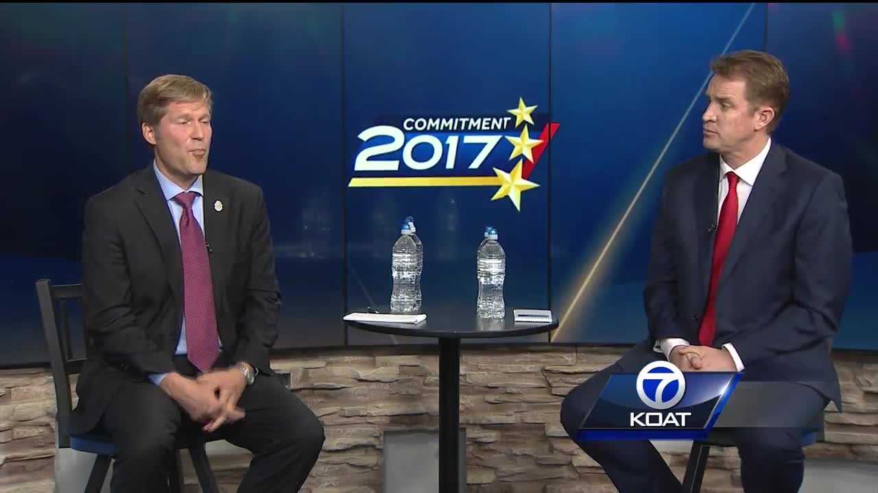 Mayoral candidates talk ART, panhandlers in debate