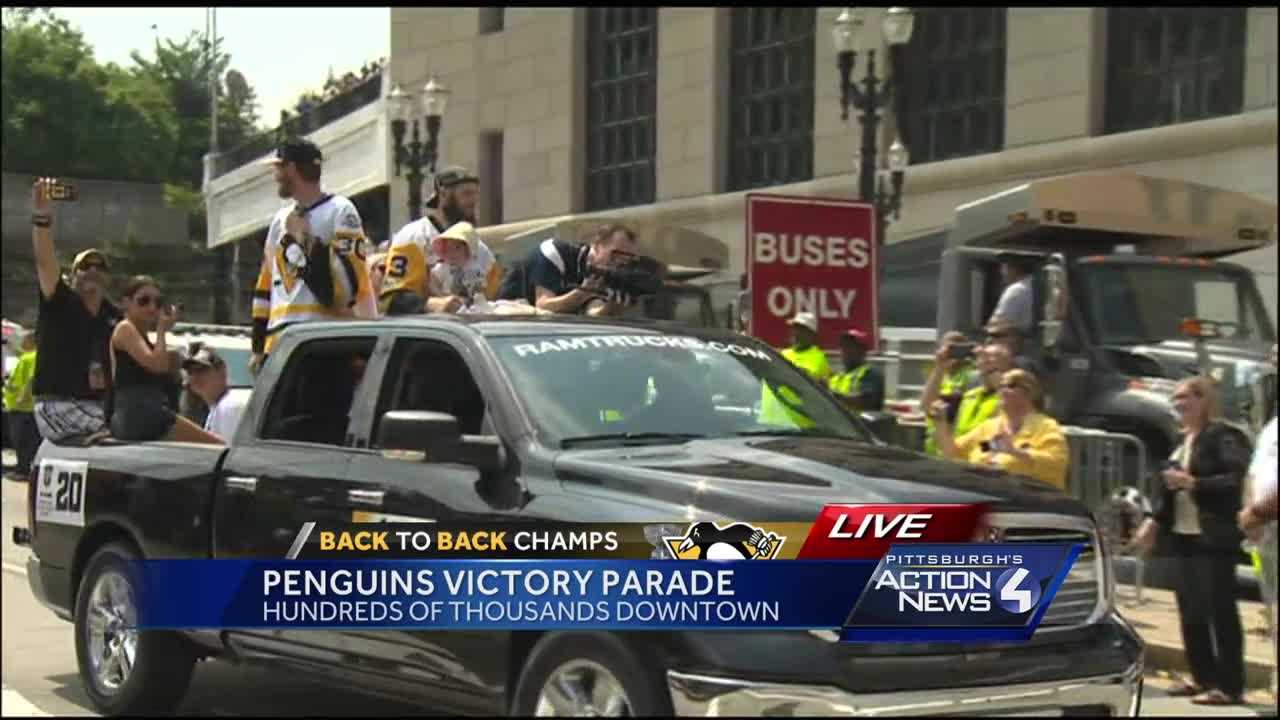 Penguins Stanley Cup parade: Phil Kessel
