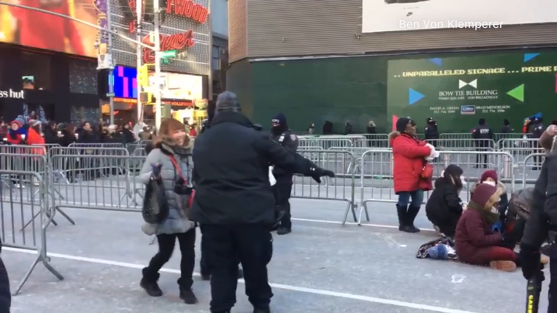 Thousands brave the cold to celebrate New Year's Eve in Times Square