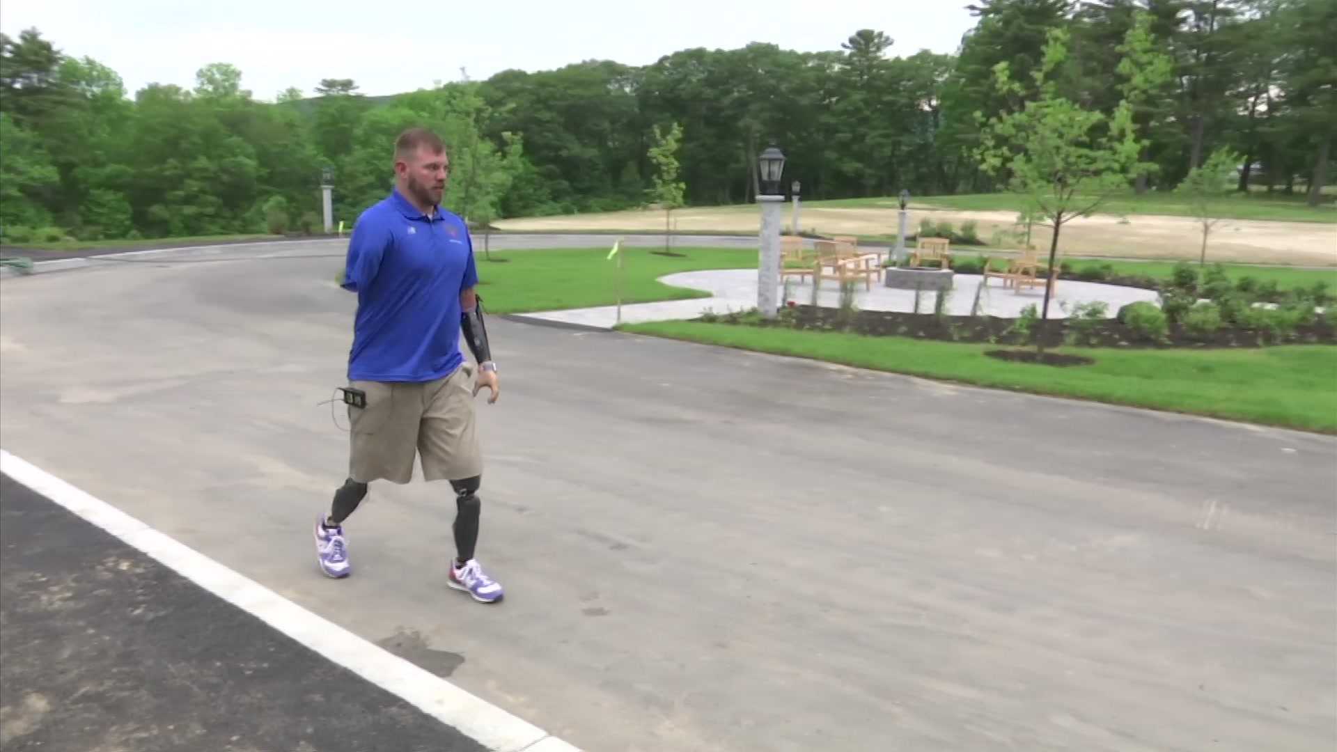 Soldier who lost 4 limbs opening camp for vets