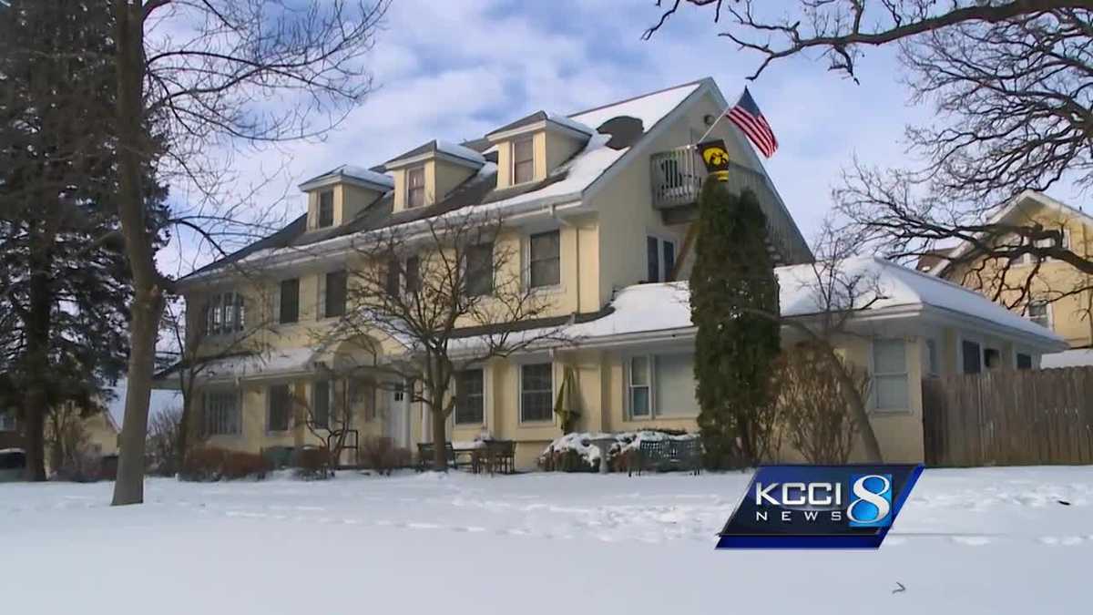 This is Iowa: McCaughey septuplets' home helps young moms