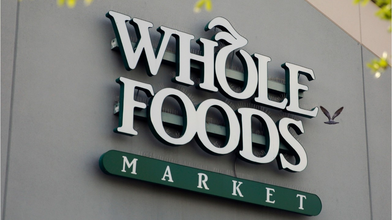Wal-Mart isn't considering bid for Whole Foods