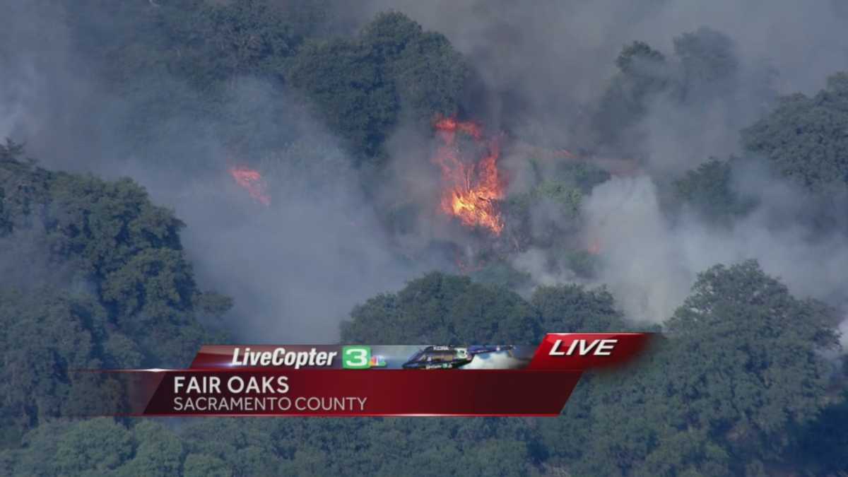 LiveCopter3 Fire burns in Fair Oaks area near homes