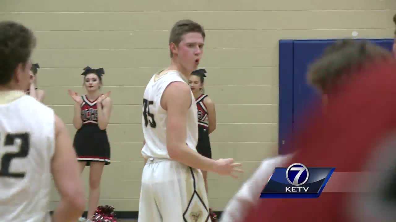 Highlights: Glenwood advances to state with win over Harlan