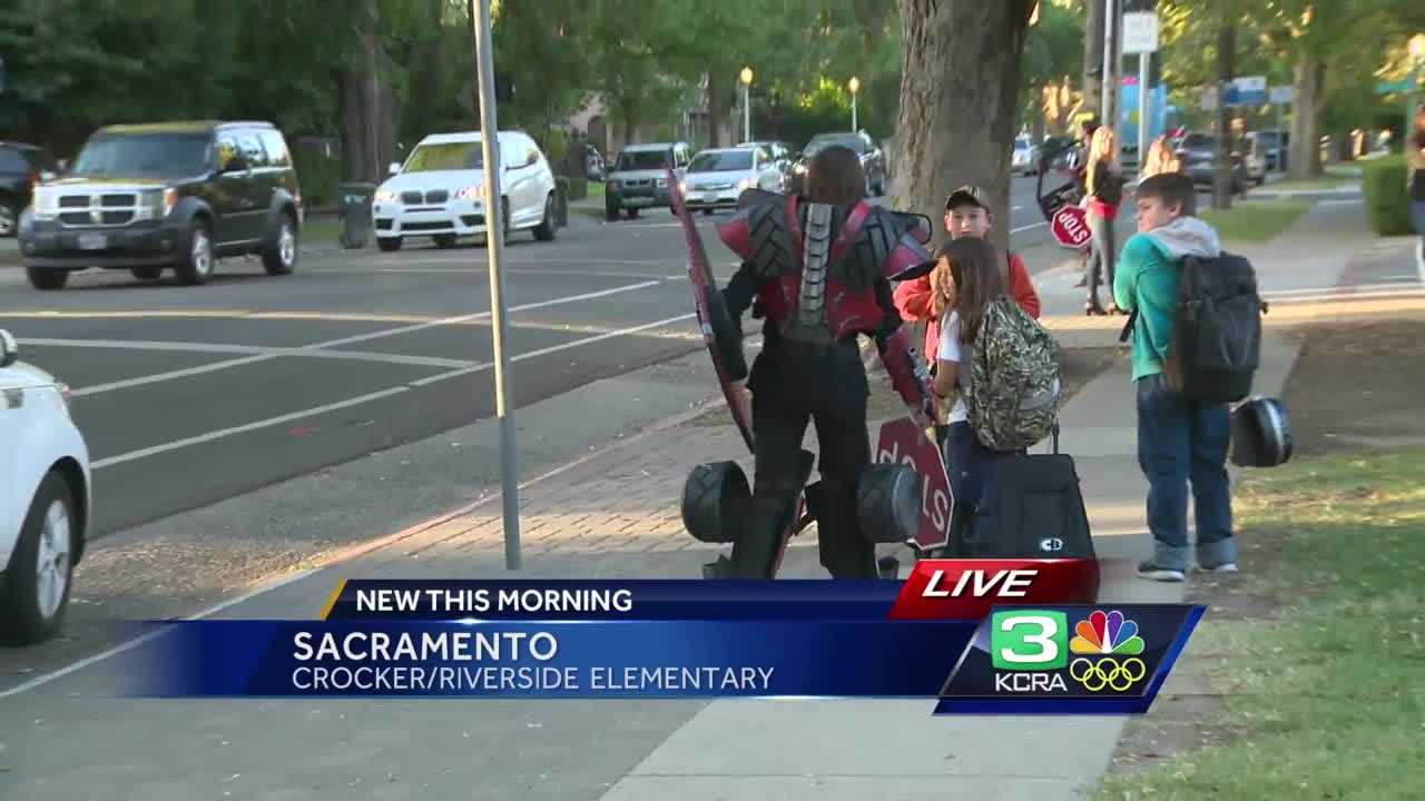 Sacramento schools participate in National Walk to School Day