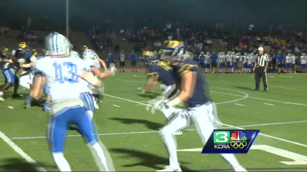 Oak Ridge remains undefeated with win over Rocklin