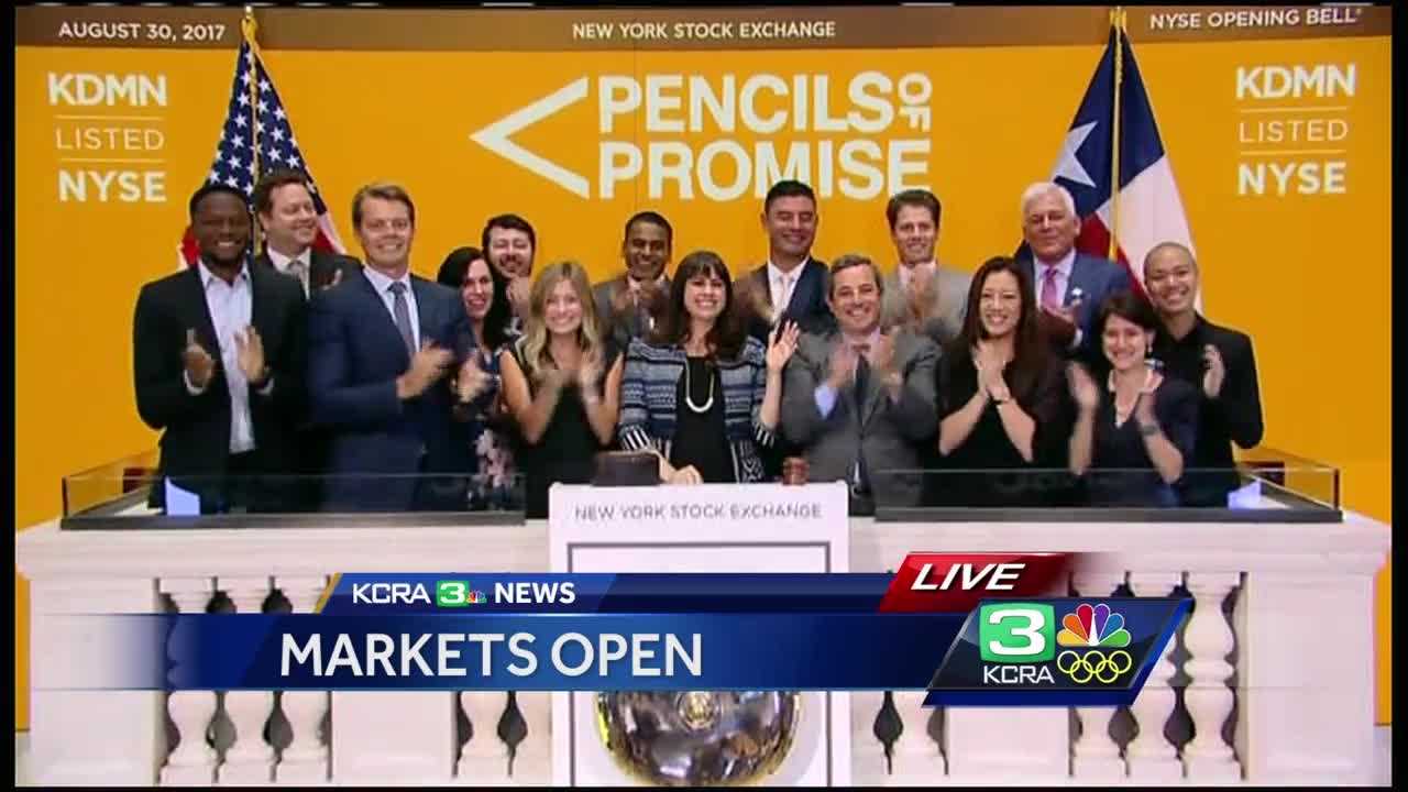 Business News: Private sector jobs up 237K in August