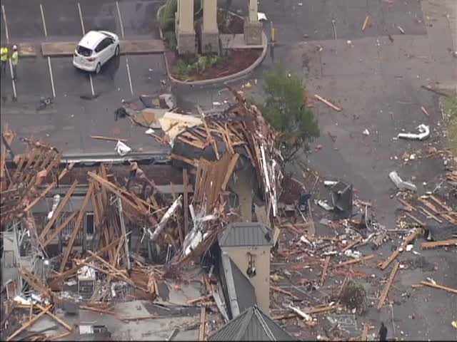 Sky 5 flies over destruction left behind by tornado in Tulsa