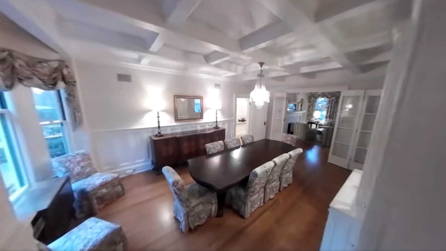 360° Video: Tour of historic Auburn home