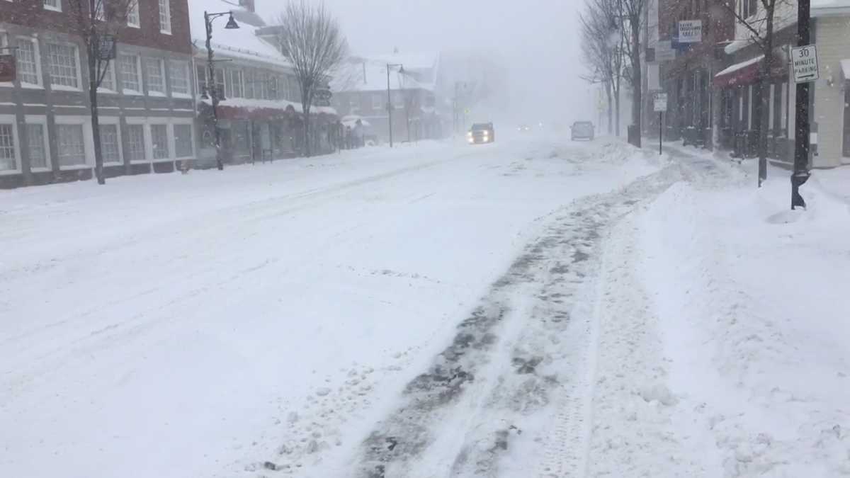 Maine's Farmers' Almanac predicts 'teeth-chattering' winter, lots of snow